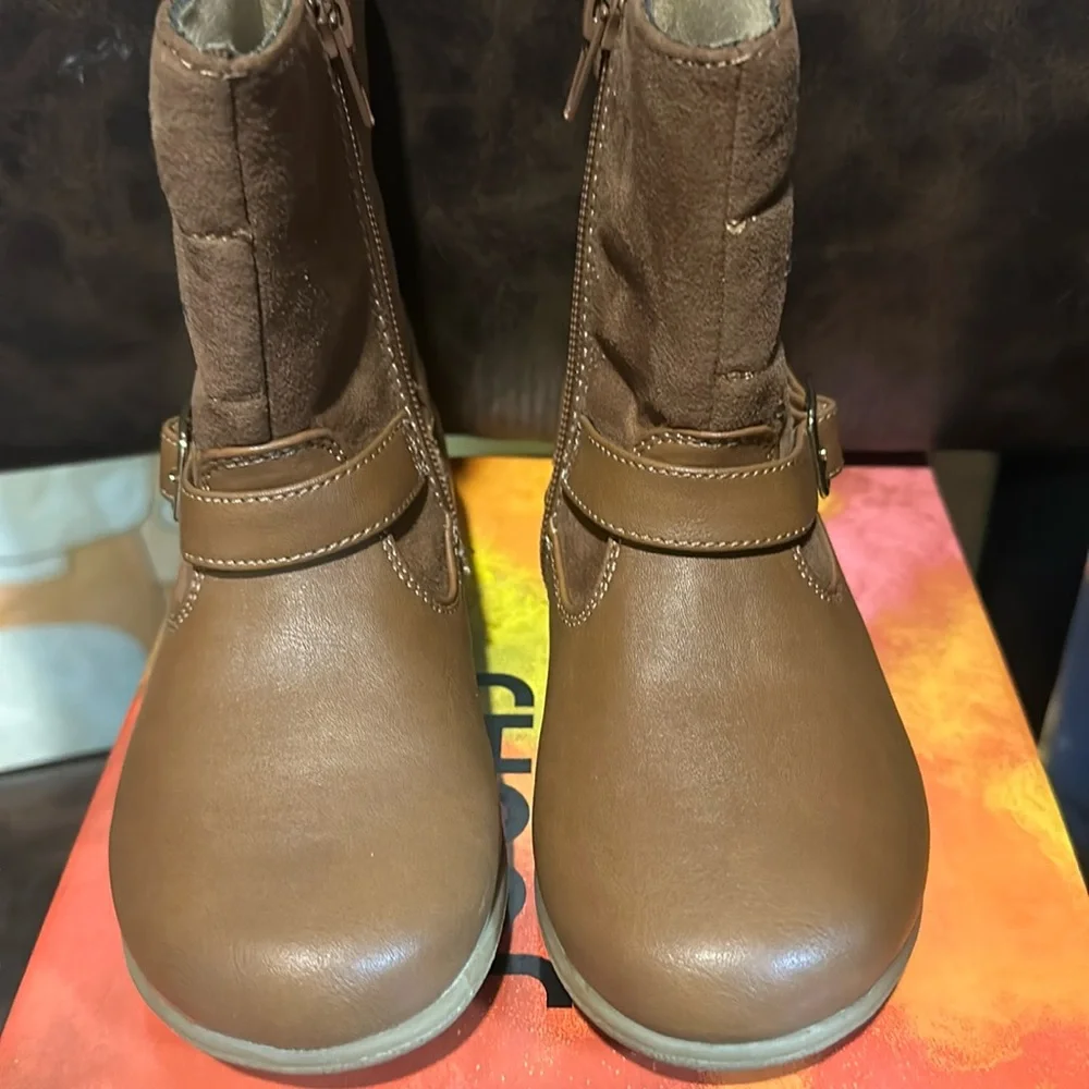 RACHEL SHOES CAMILLA BOOTS: COGNAC: NEW IN BOX: SIZE 10